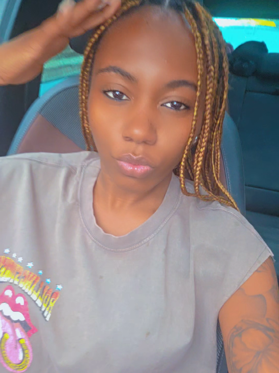 @Nana🇭🇹