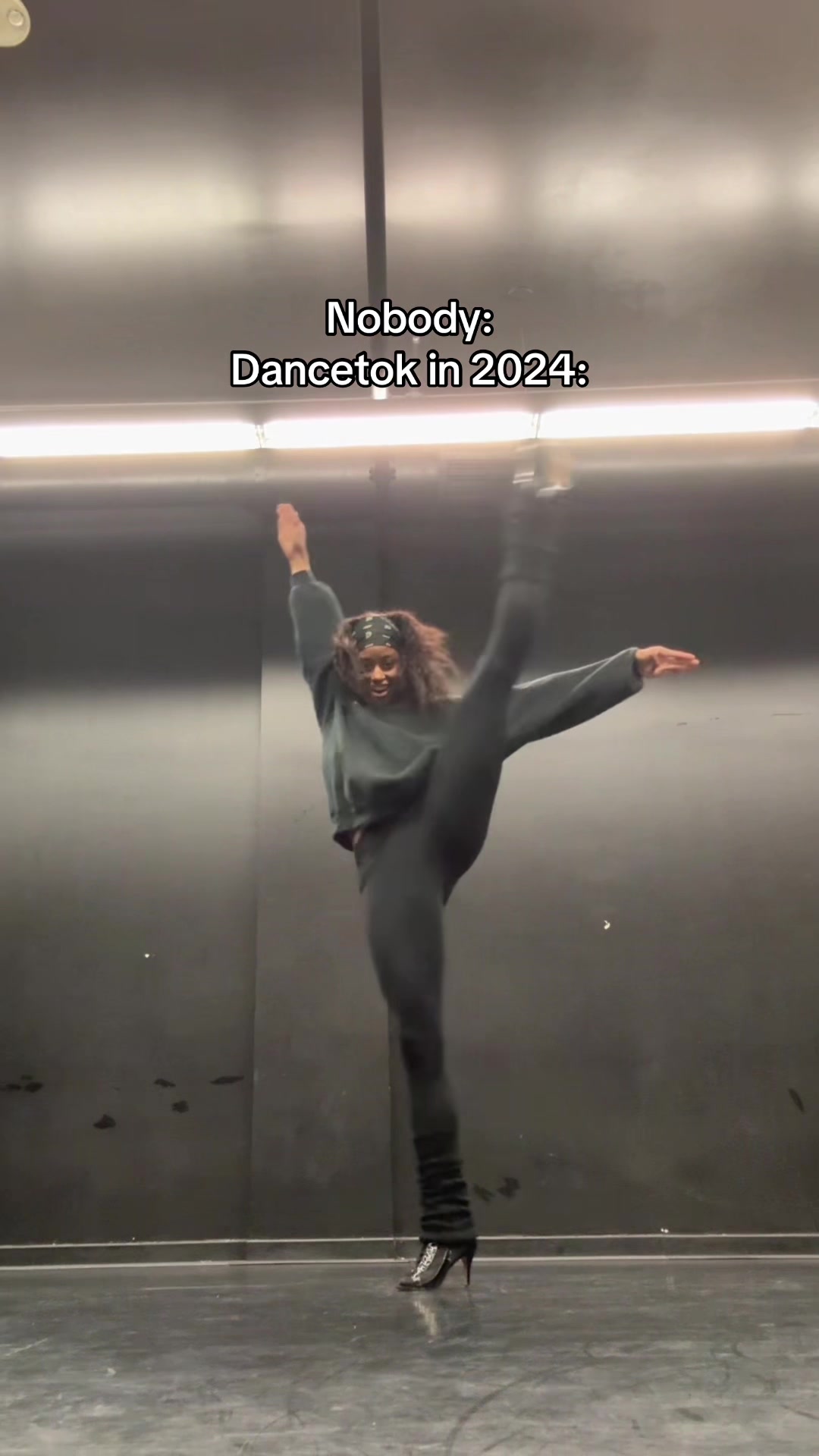 @tahtiana.c