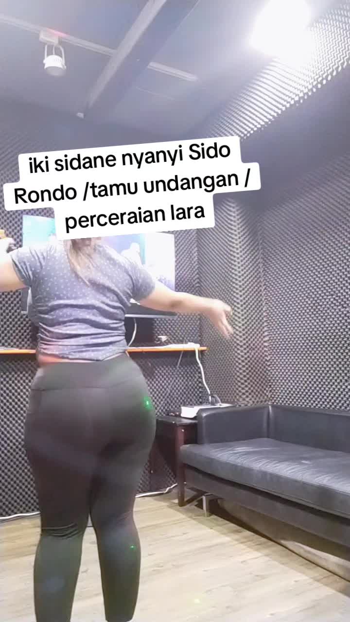 @AniBohay4