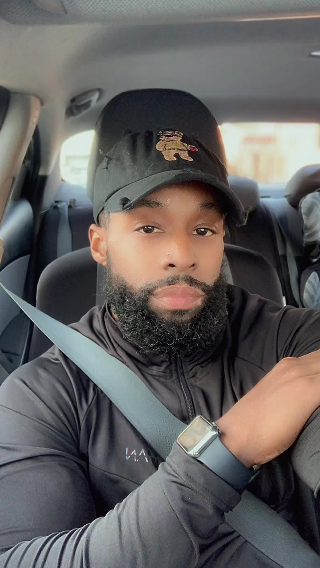 @firstname_leon
