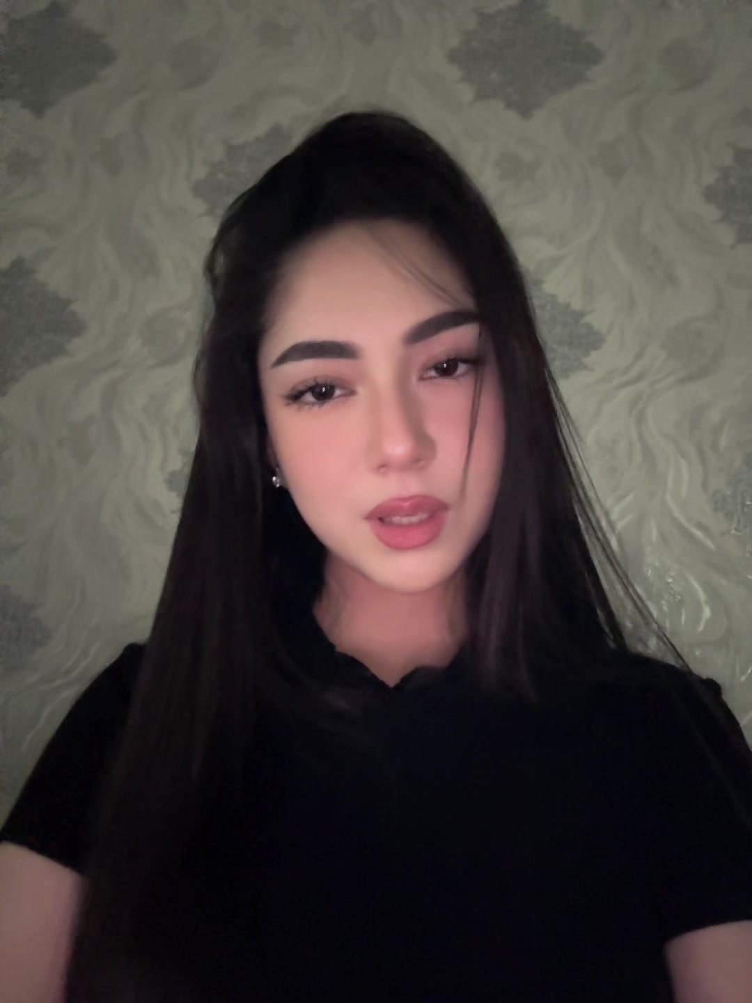 @leyli ྀི