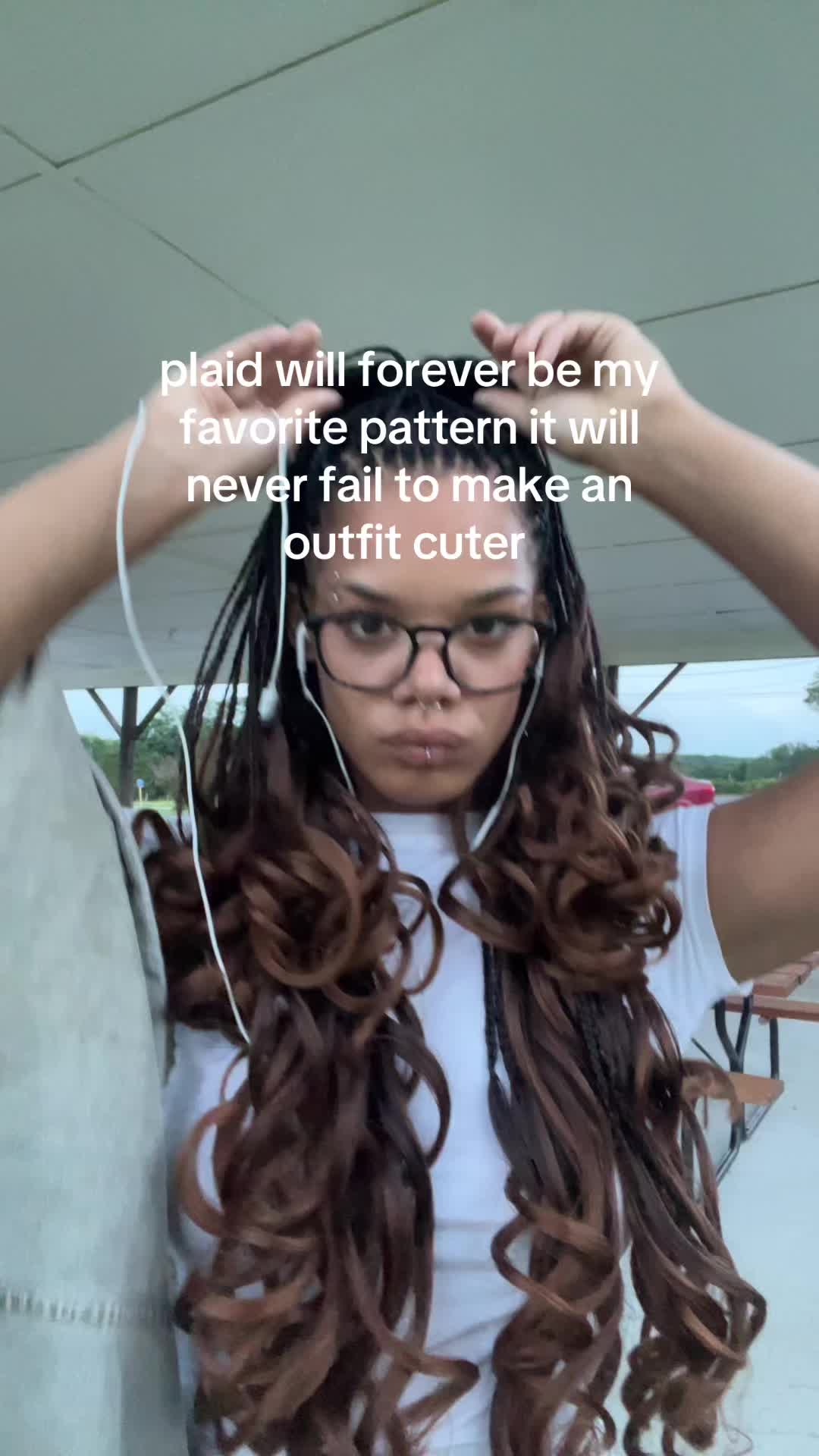 @brittney ⋆.ೃ࿔*:・
