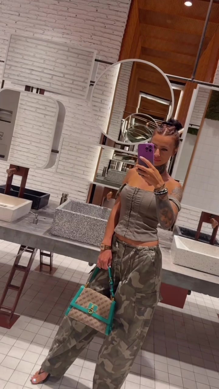 @Bby 🤍