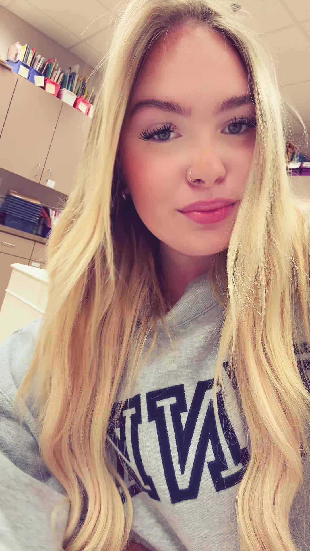 @aubri<3