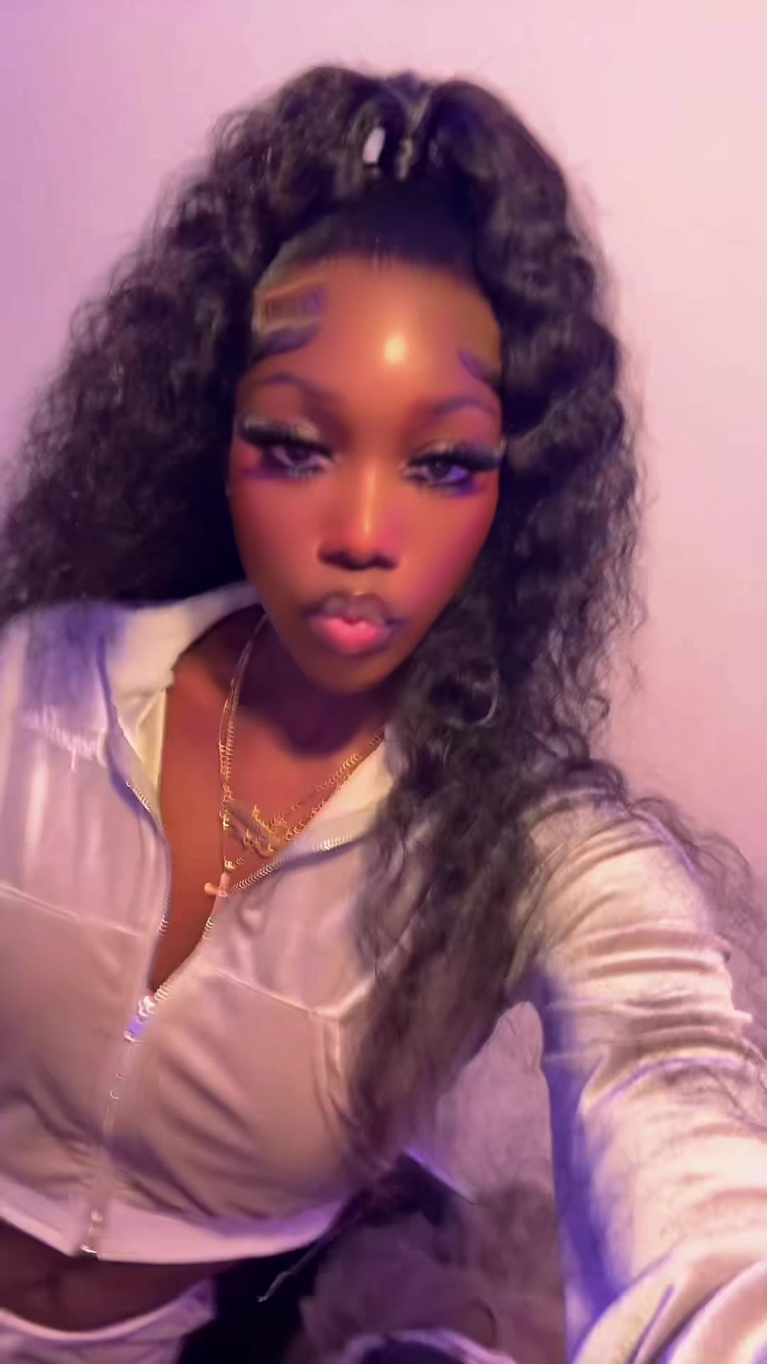 @Queen shit bltch