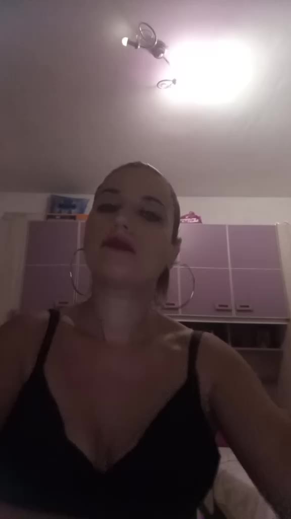 @Enza