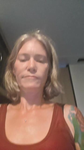 @Denisehricko