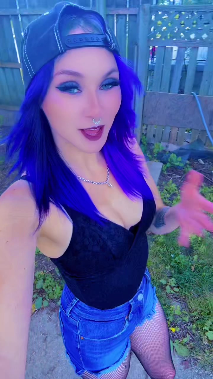 @Chrissy Valentine