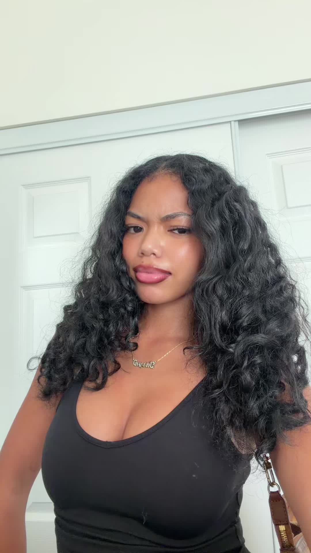 @T