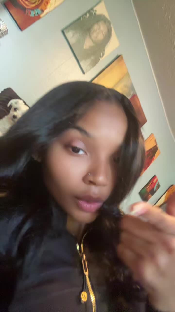 @notderrialol