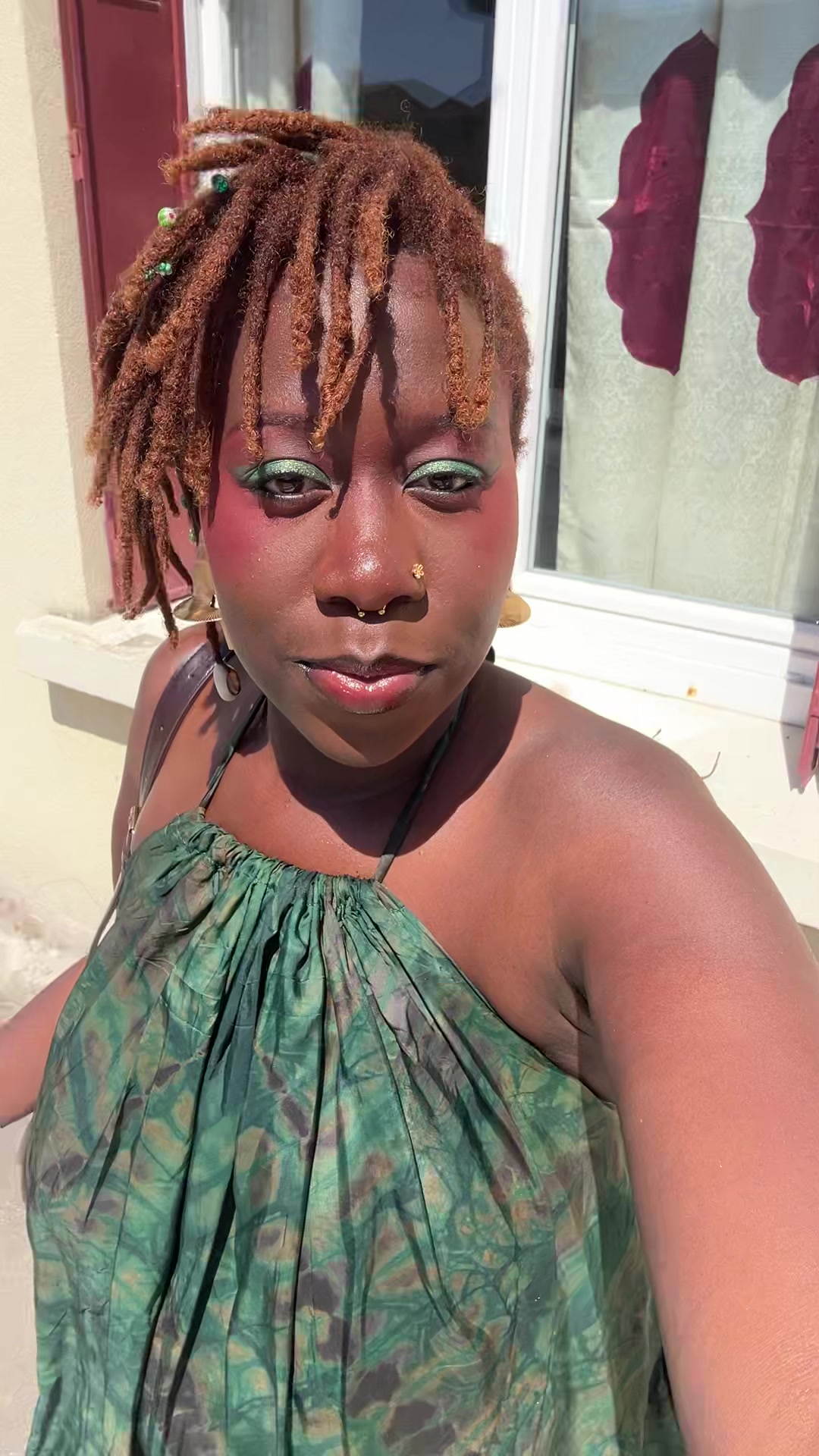 @itsayomi