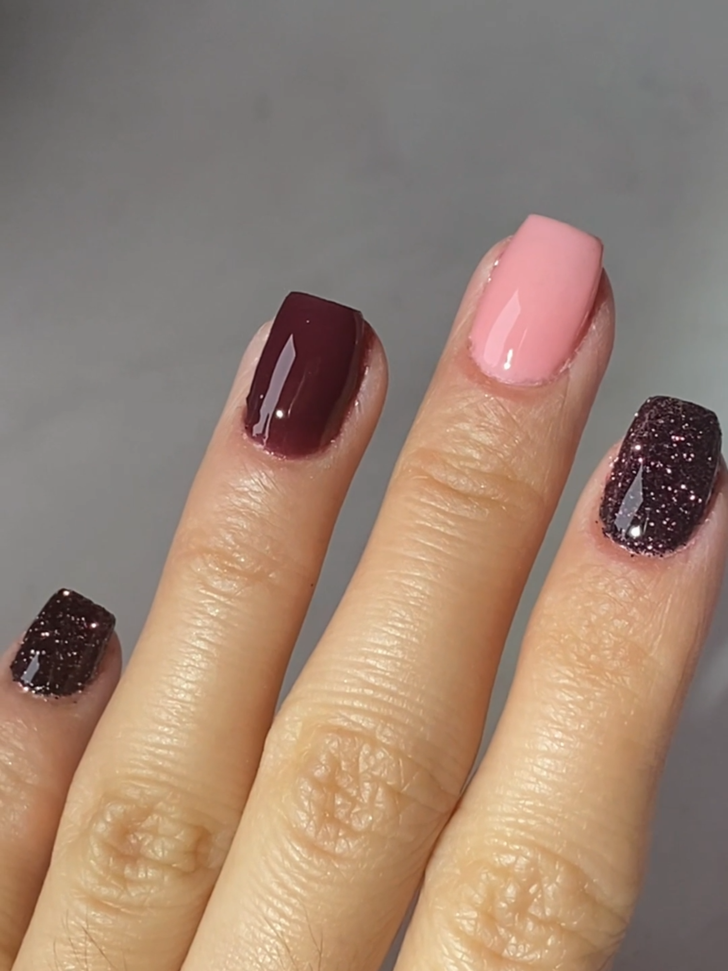 @Sharon_dipnails