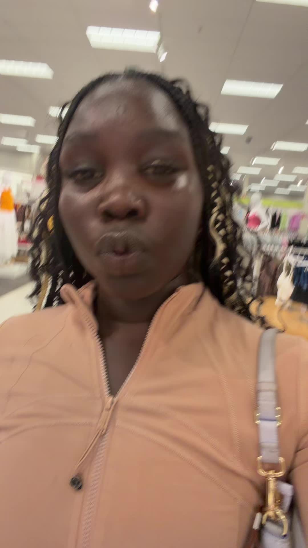 @laughoutloud230
