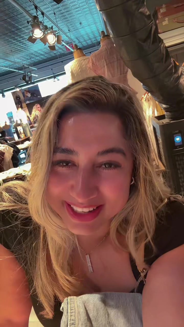 @Carmelina.E