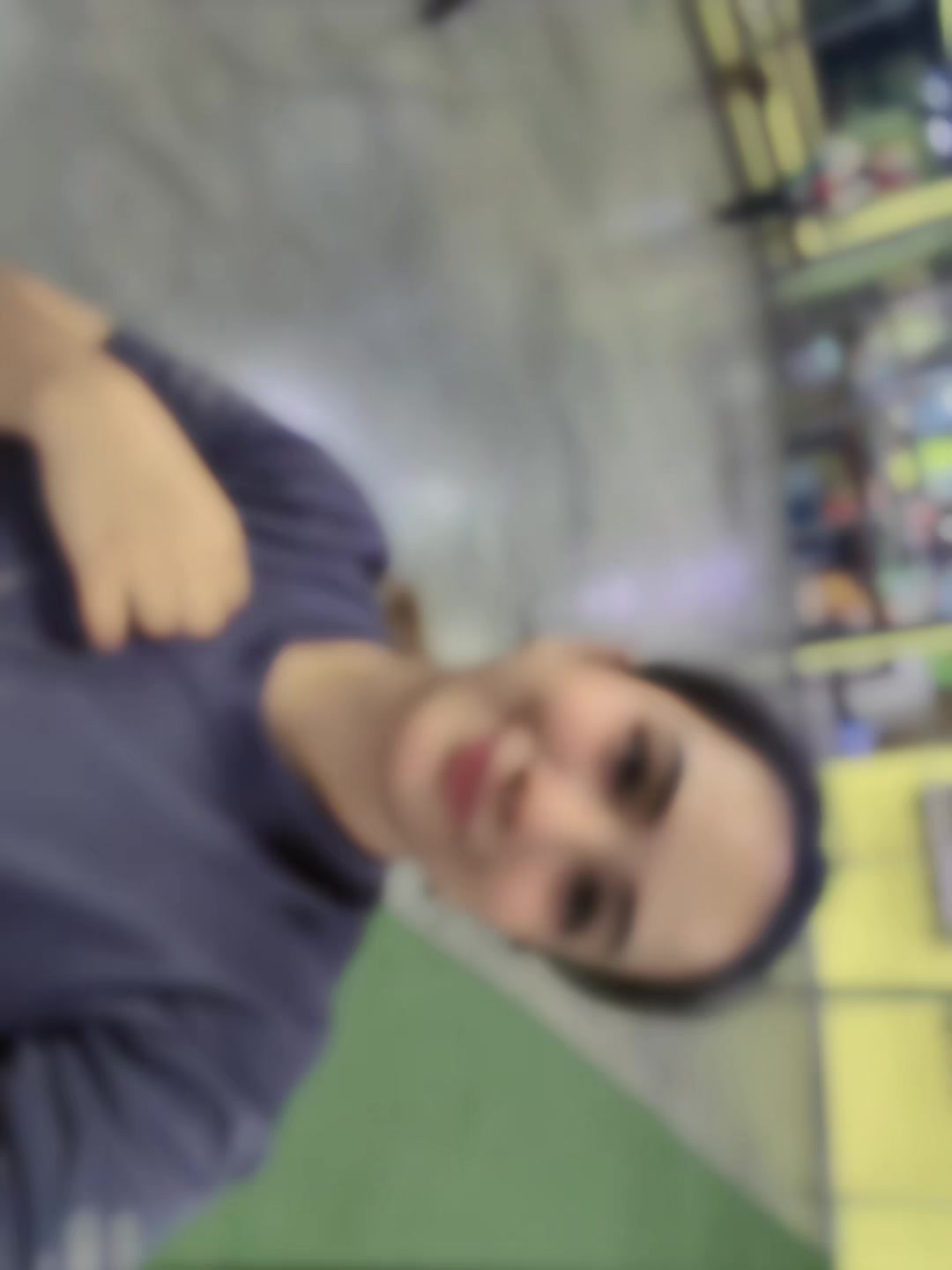 @Ria