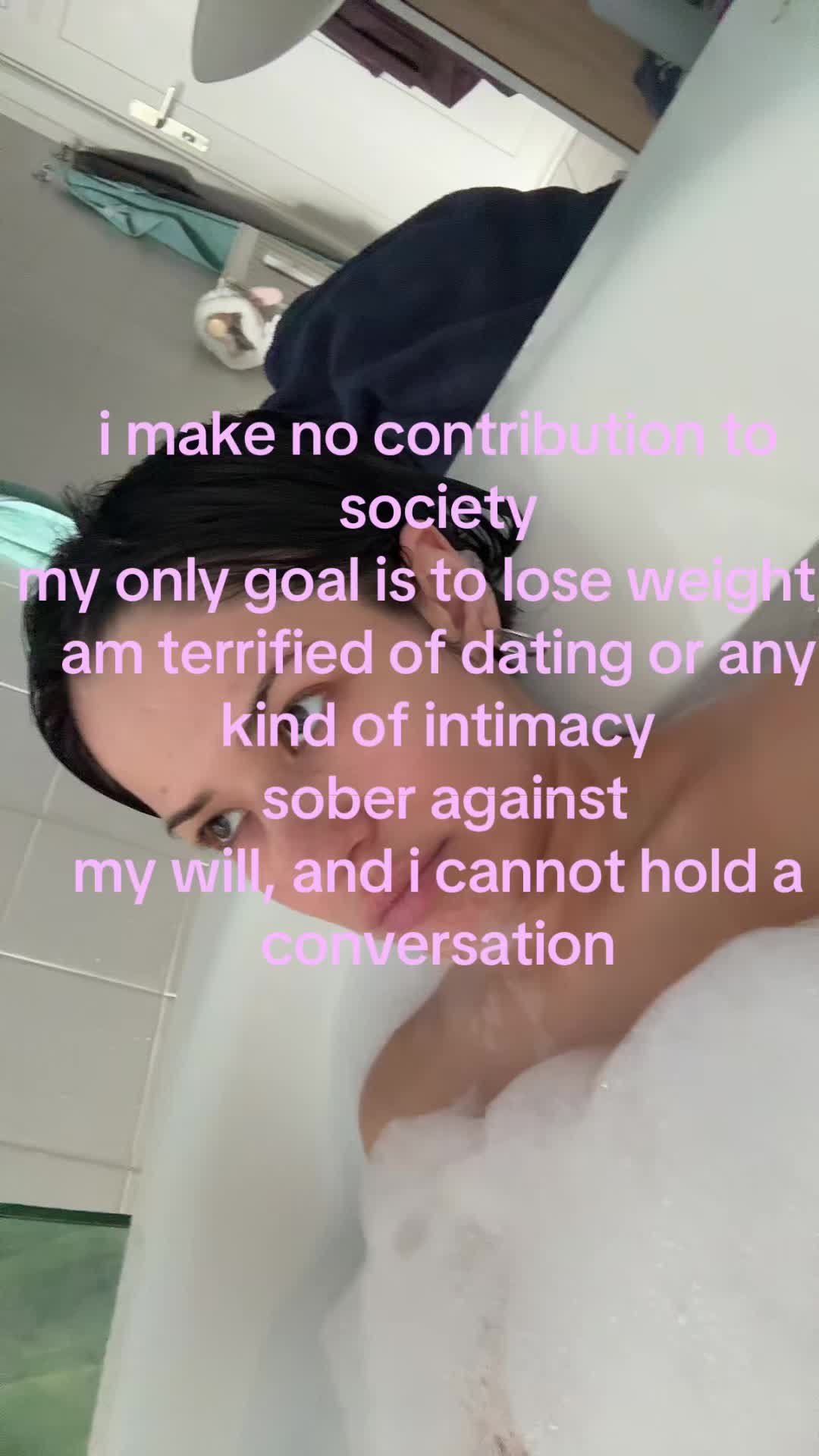 @■