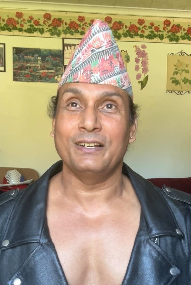 @पारदर्शी खरेल