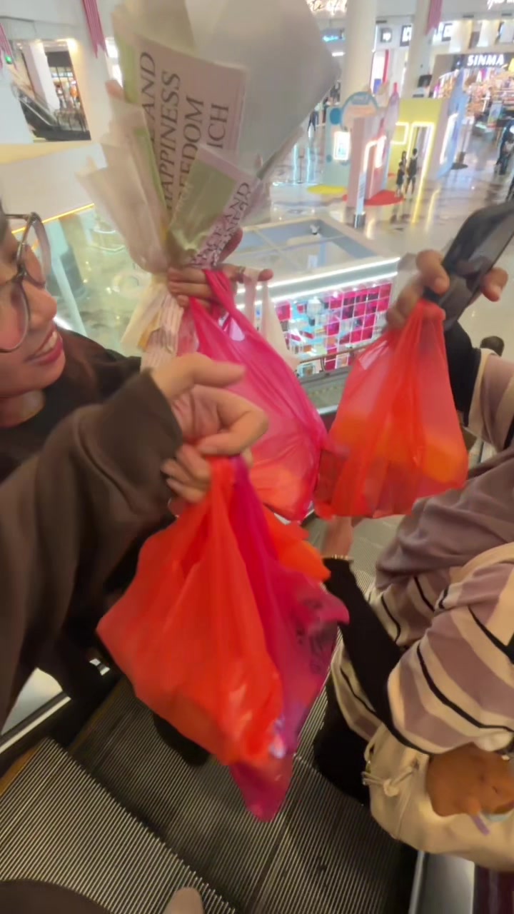 @Duta Shopee ๐ต๐ธ<3