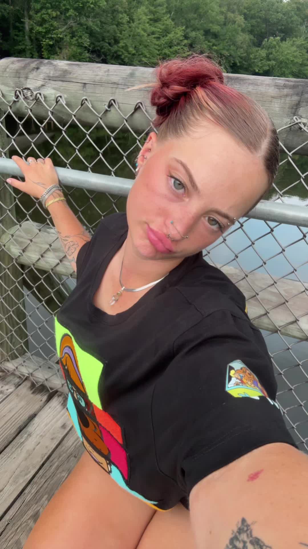 @Sky🌶️