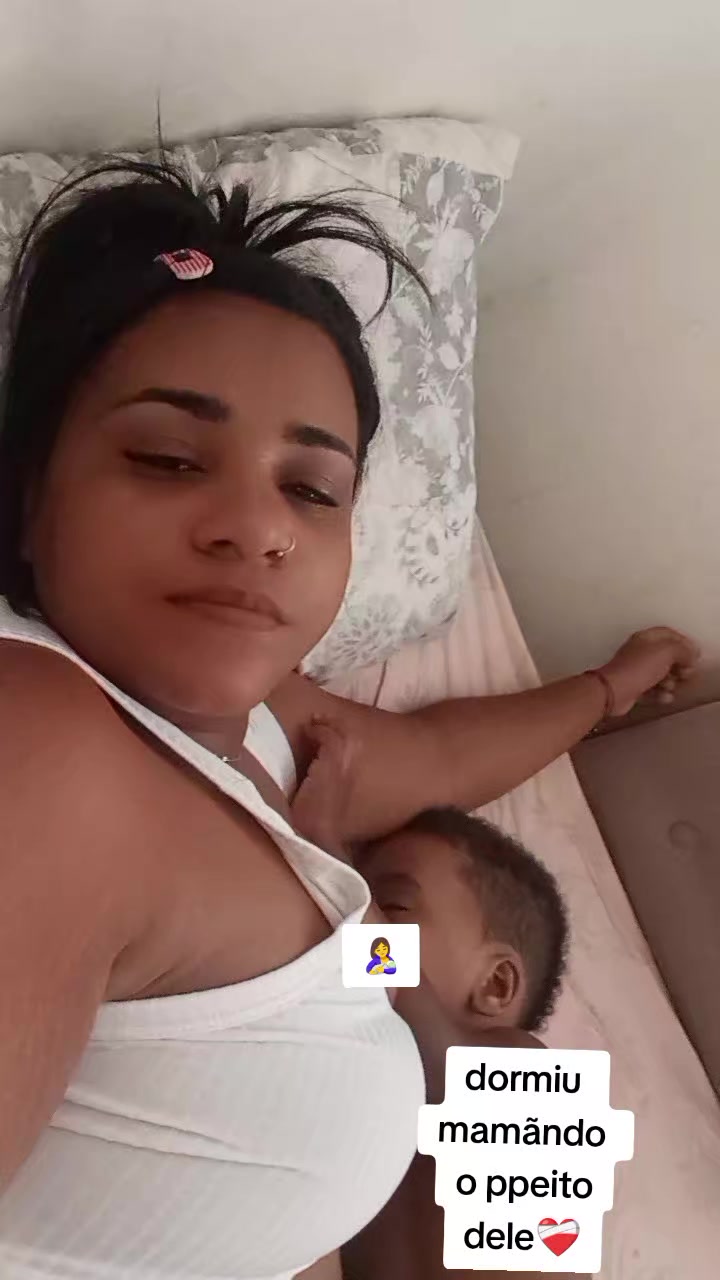 @MamãeTatiiPinheiroOfc