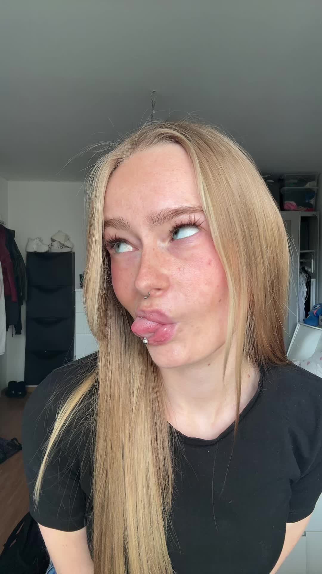 @Alyssa Haley♊︎
