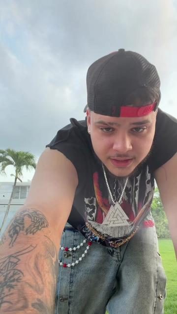 @deimioficial