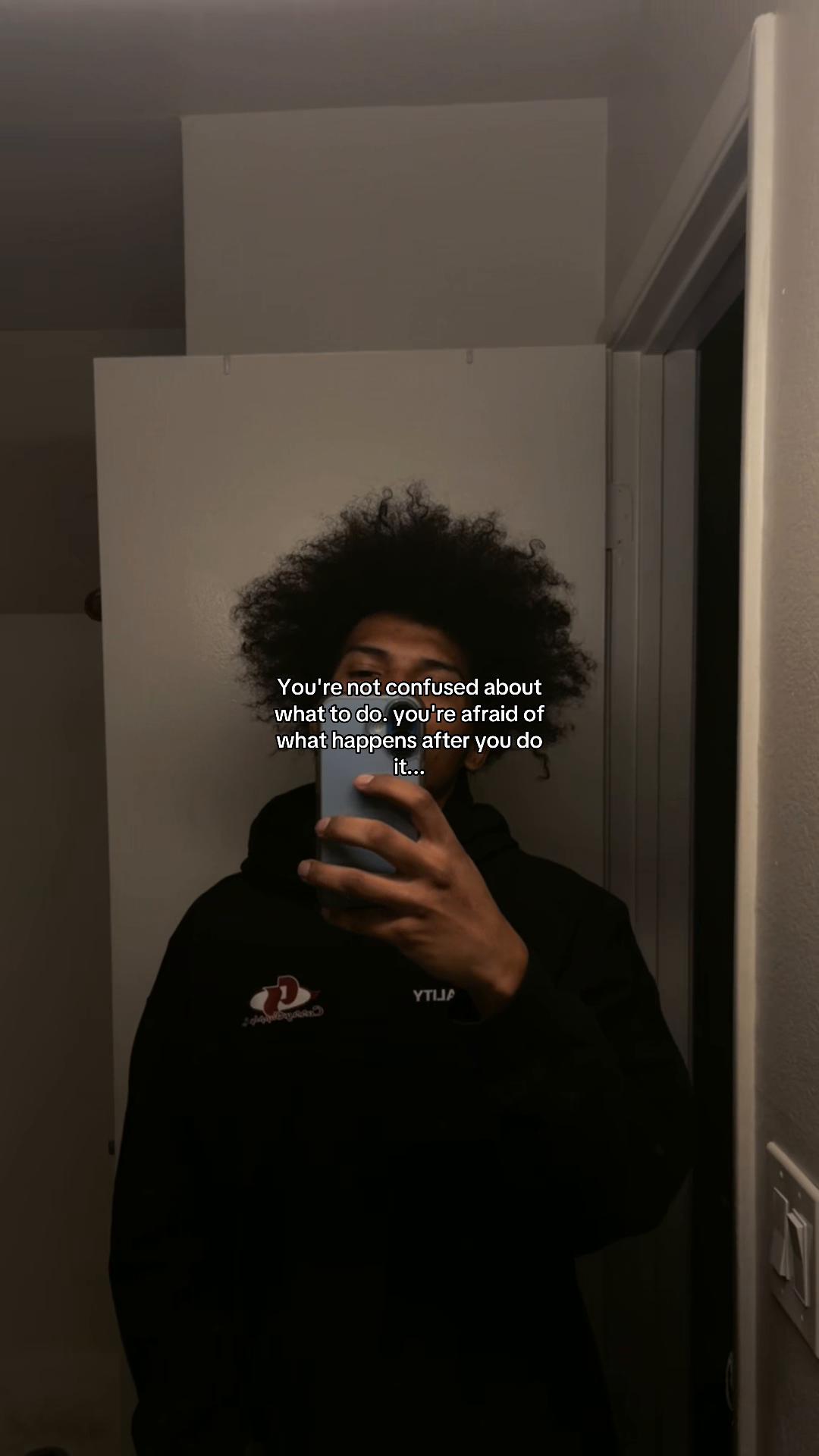 @👤