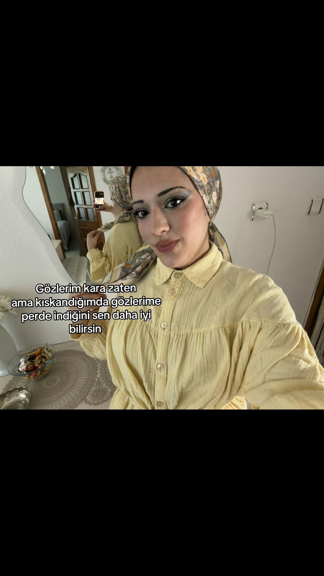 @🪬