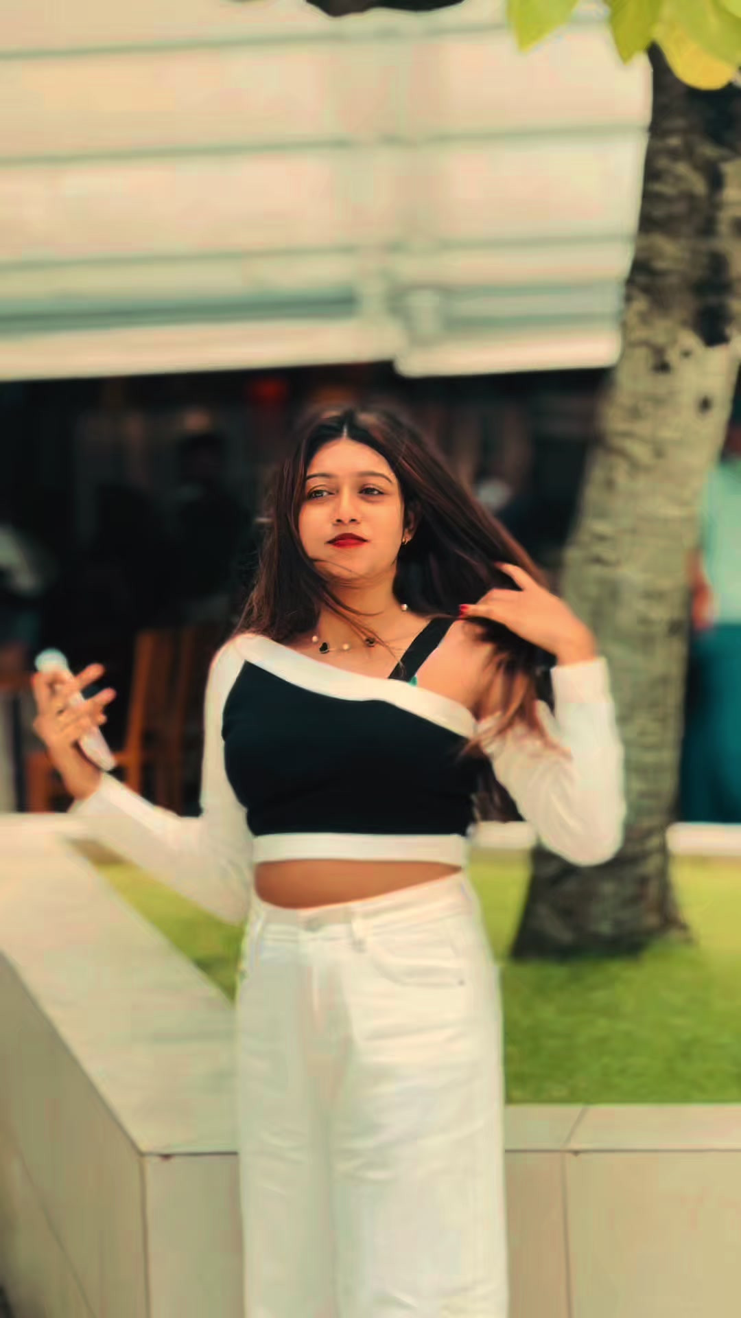 @𝐇𝐚𝐧𝐬𝐢 🎀🦋☃️
