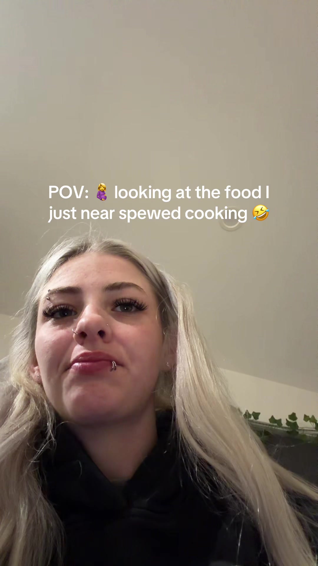 @Ella 🤍🦢