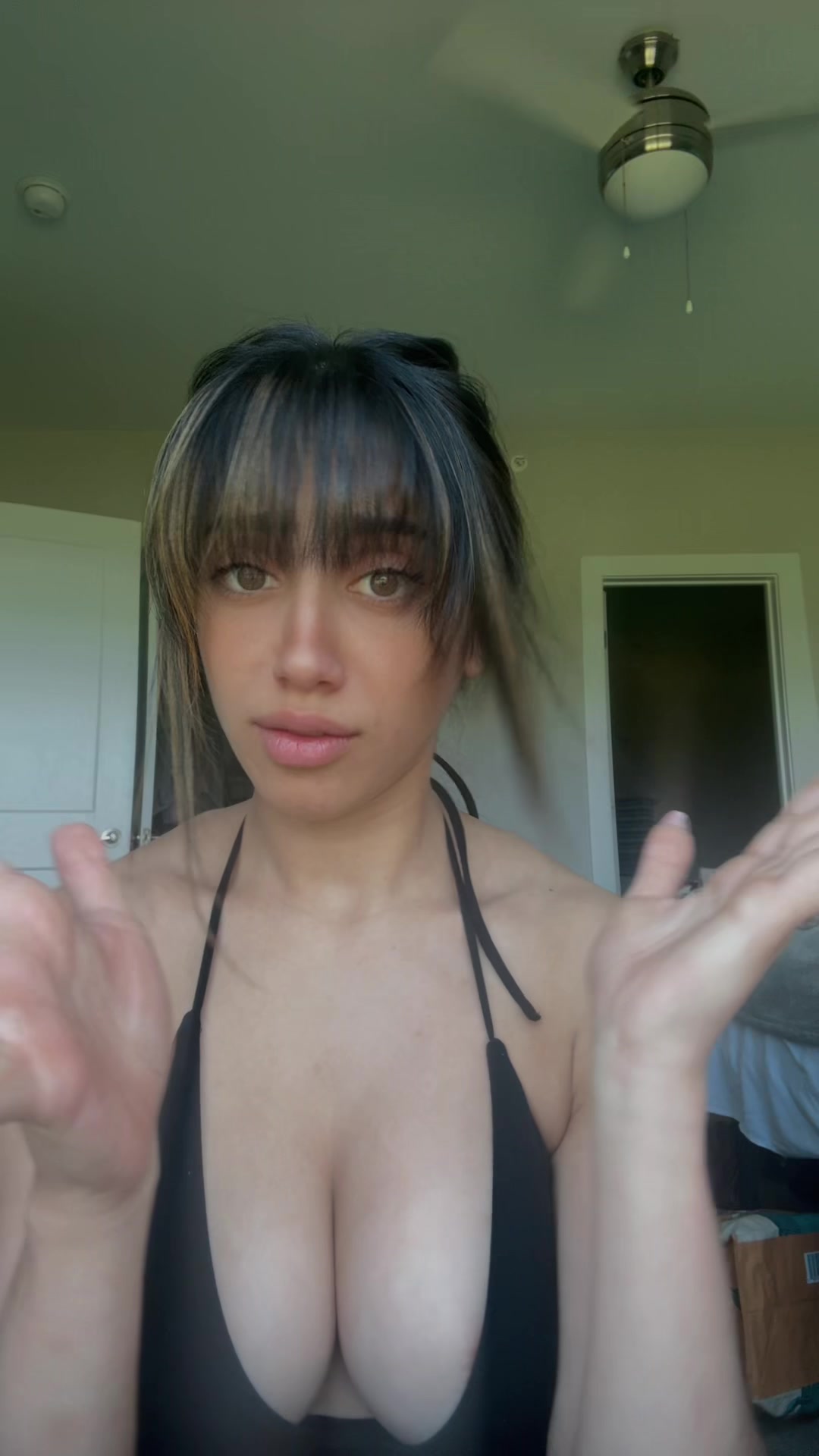 @nicolezepedaa