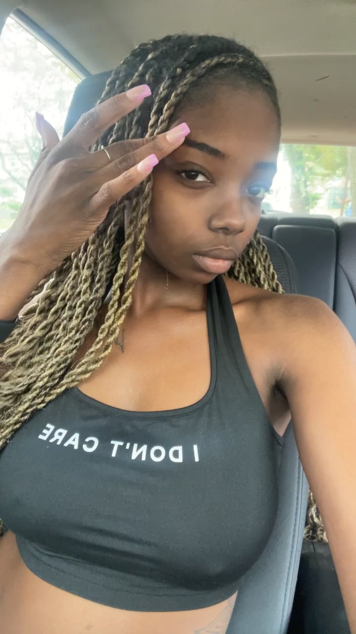 @Deaxbabe