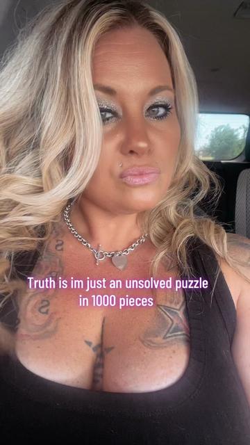 @HotMessMissRiss🩷