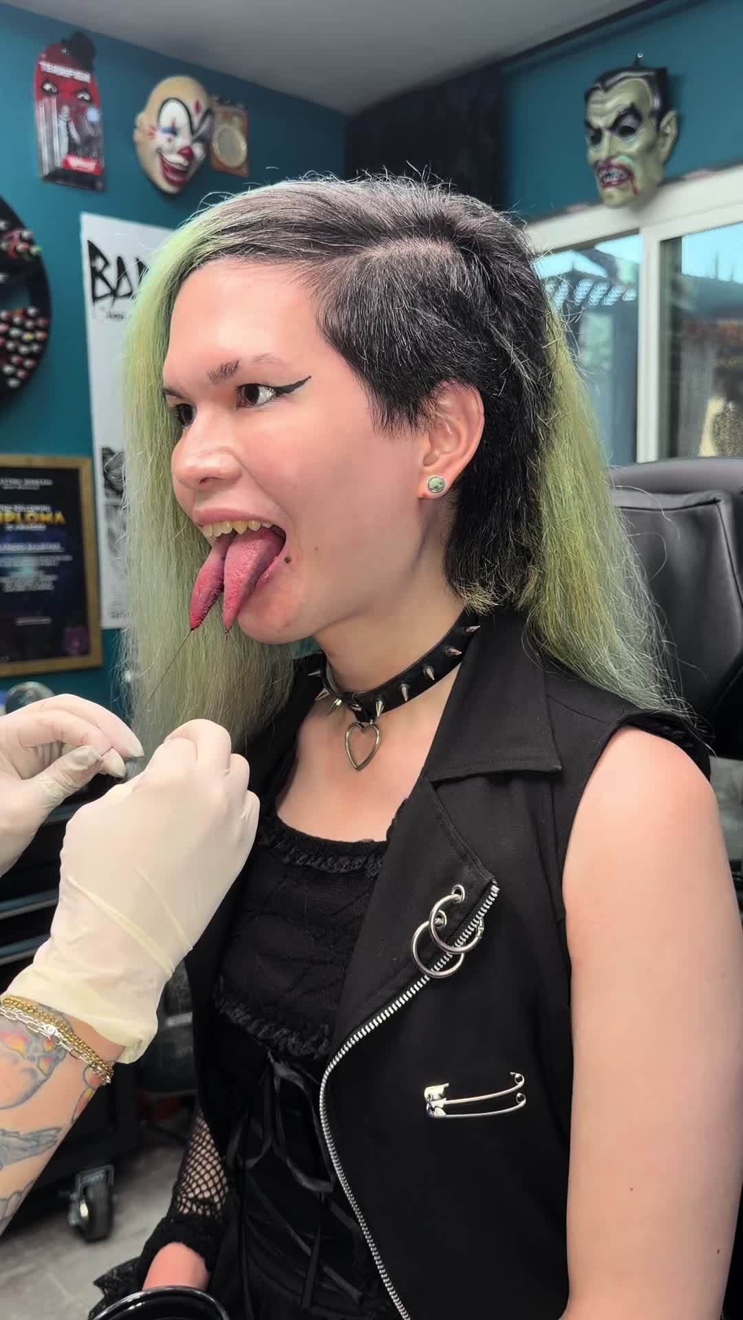@RHYYNO