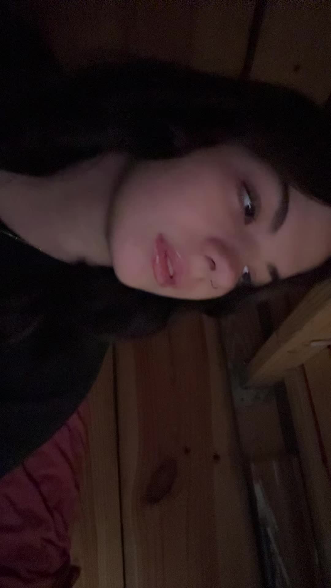 @chloe elizabeth 🍒🎱