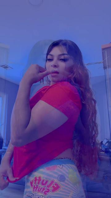 @Chinitha_503😈💙👽🇸🇻
