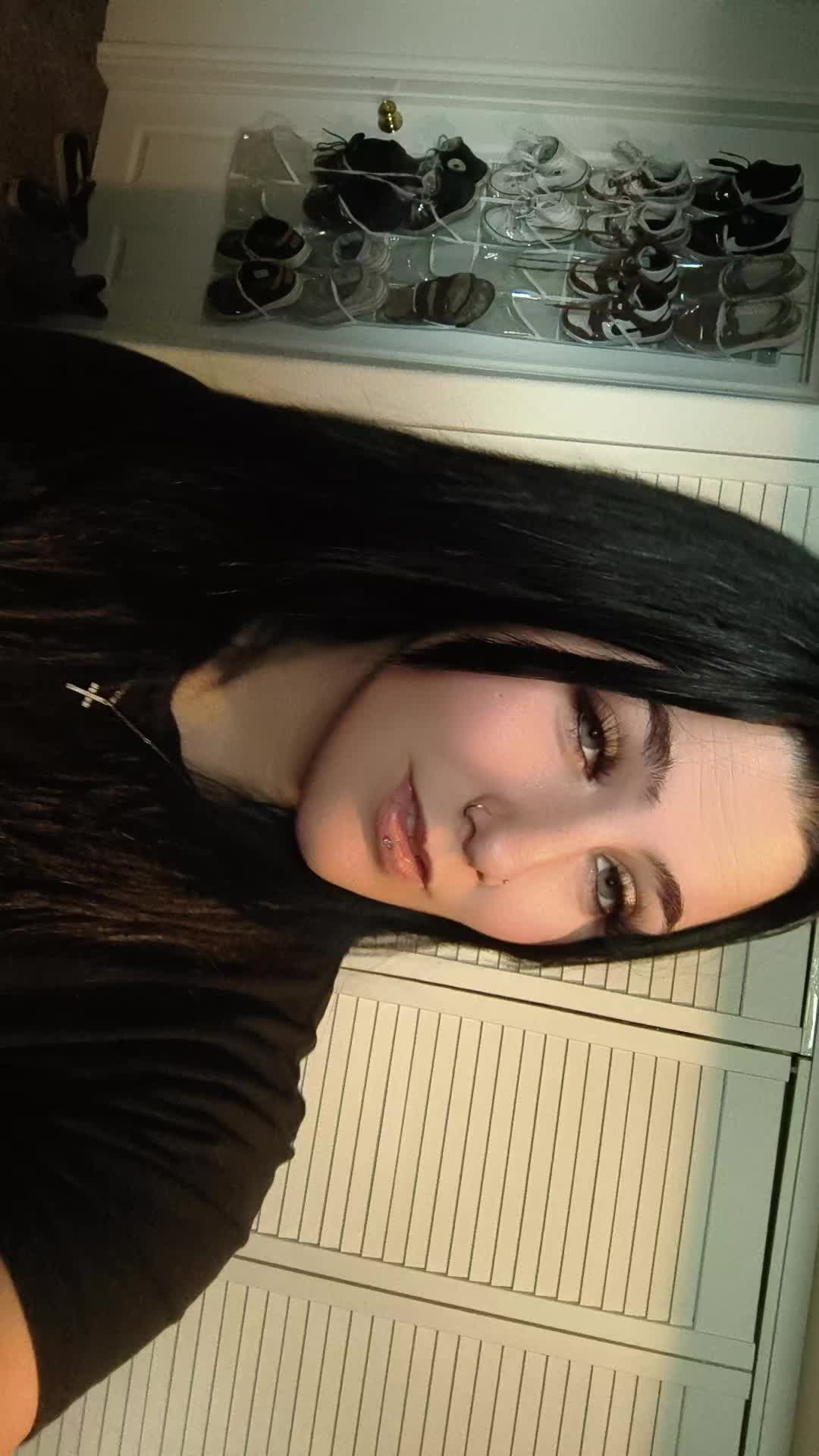 @𝓑𝓪𝔂𝓵𝓮𝓮 𝓐𝓭𝓪𝓶