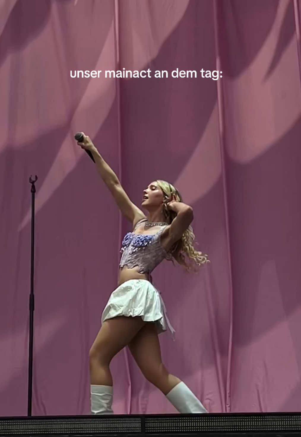 @Lina L. Strahl; xstrahlerlovex