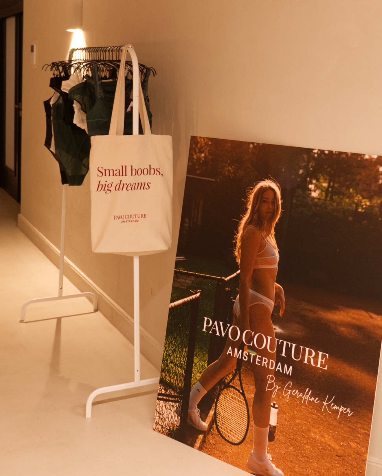 @Pavo Couture