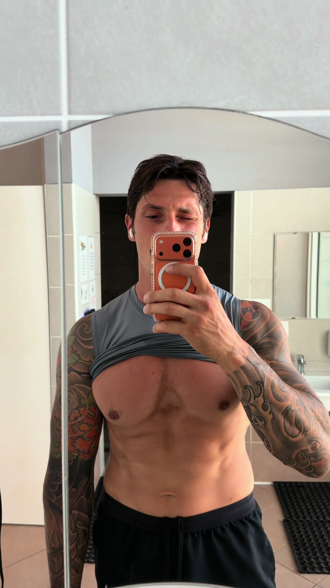 @__andreaguerini