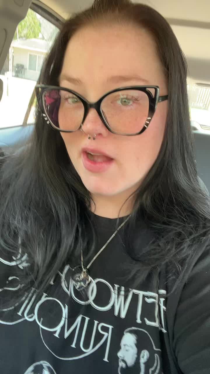 @Bookworm_Brandy