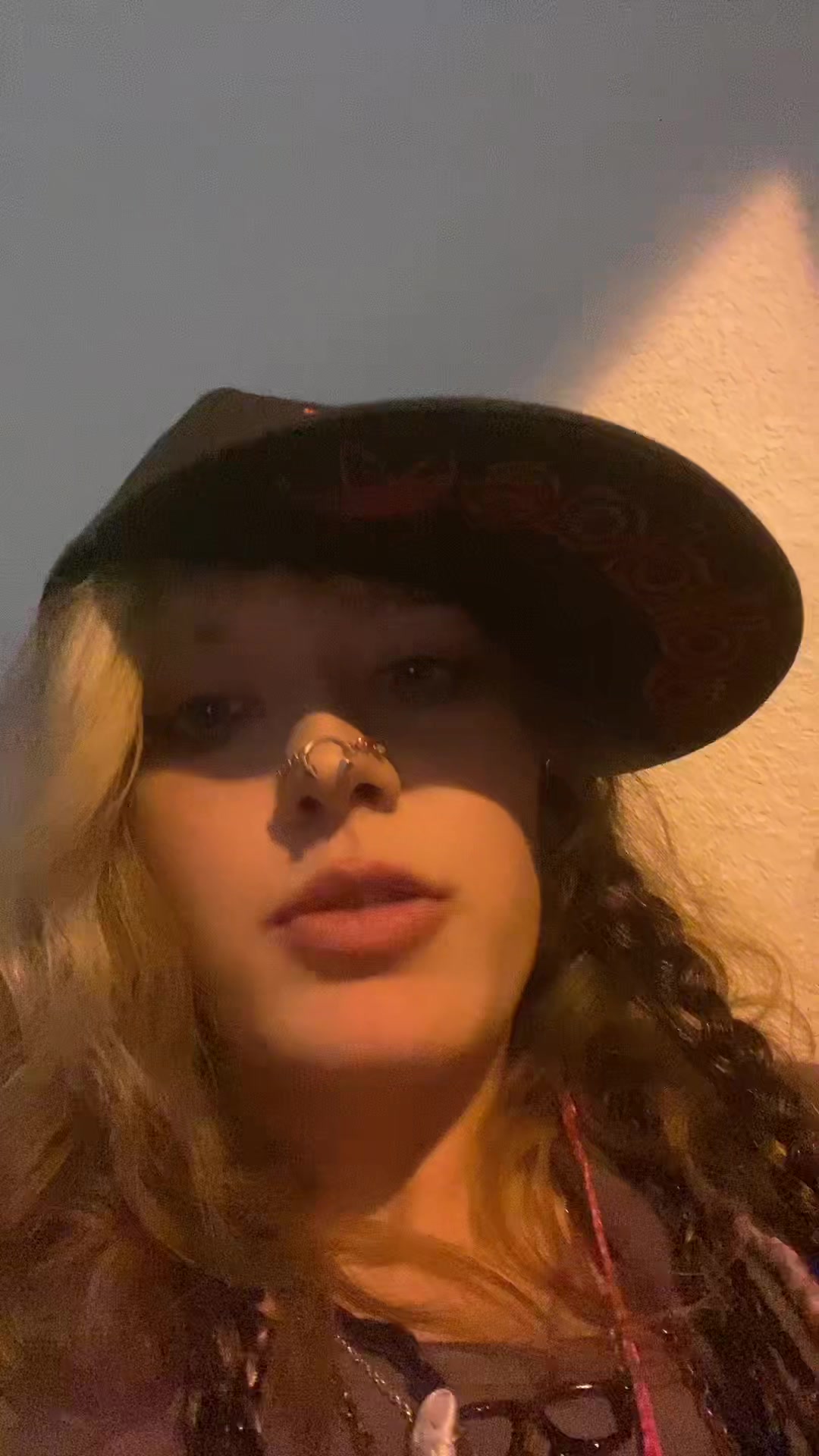@freeLabubu