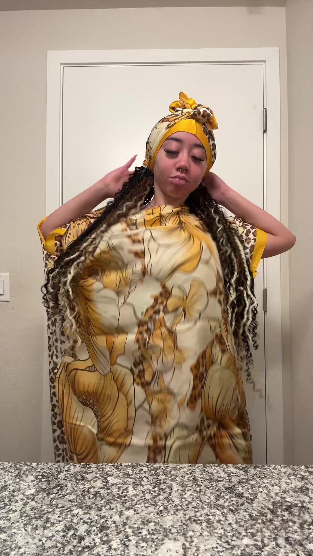 @👼 👁️ ♌️🦁
