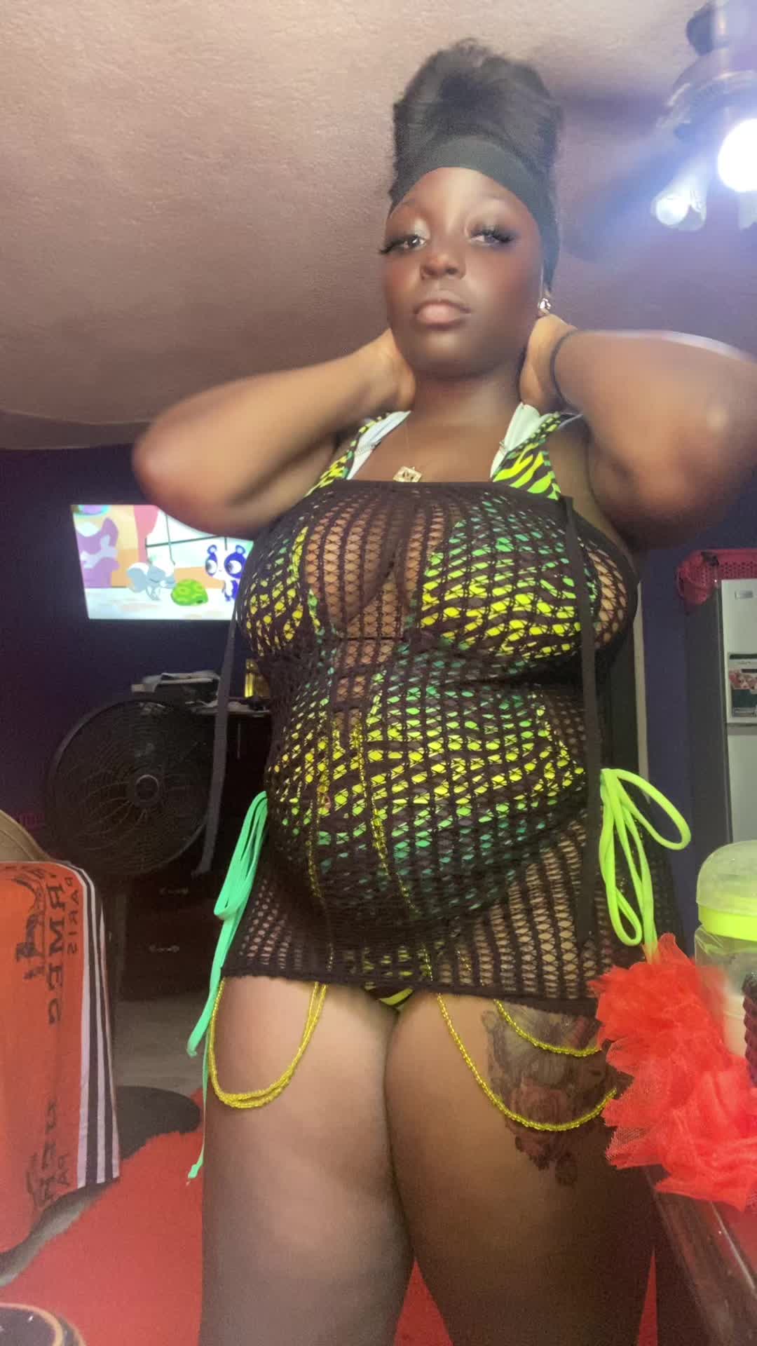 @Zoria_4