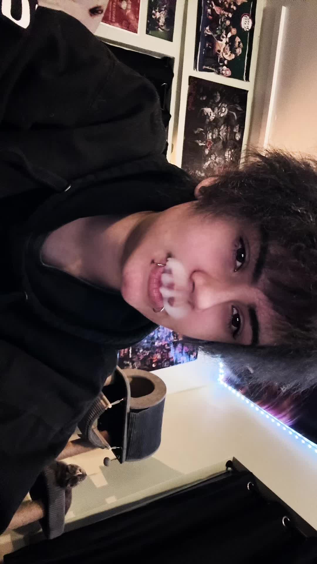@₍💿₎   ݃ Ken     ⟢ .