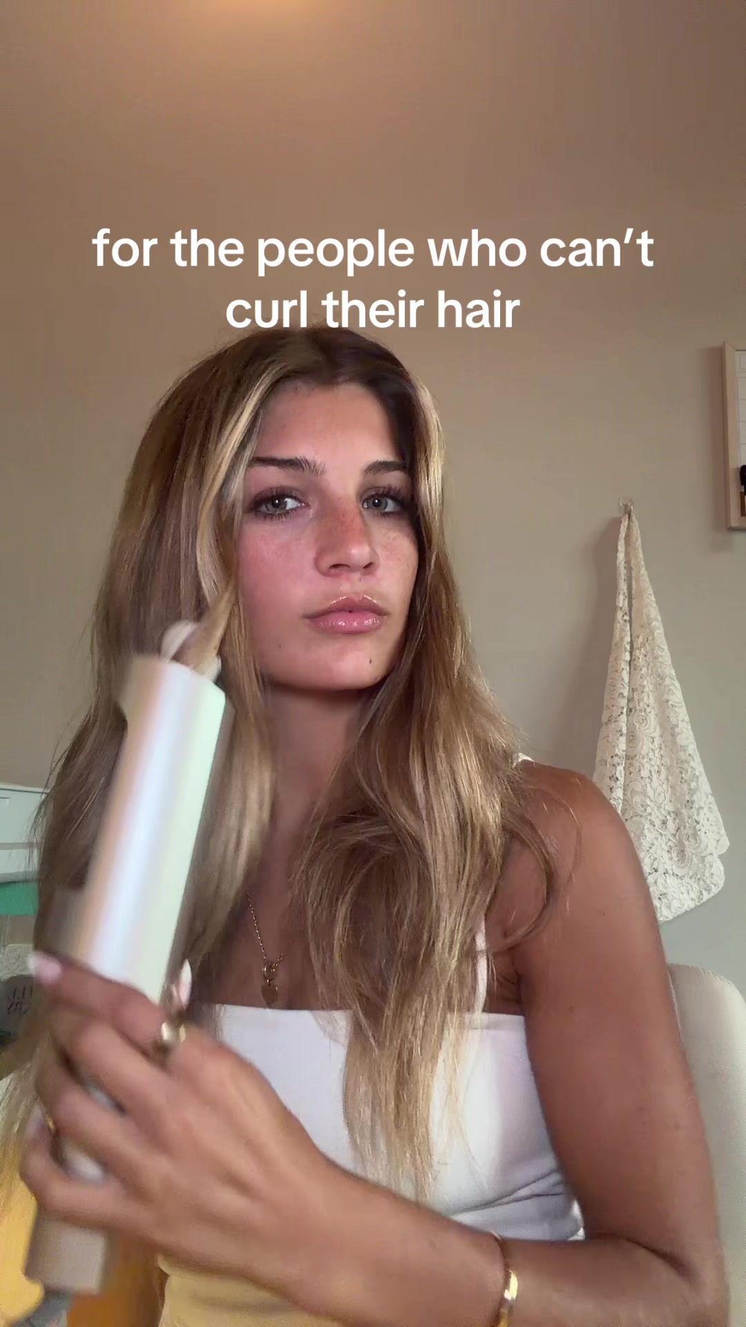 @bella