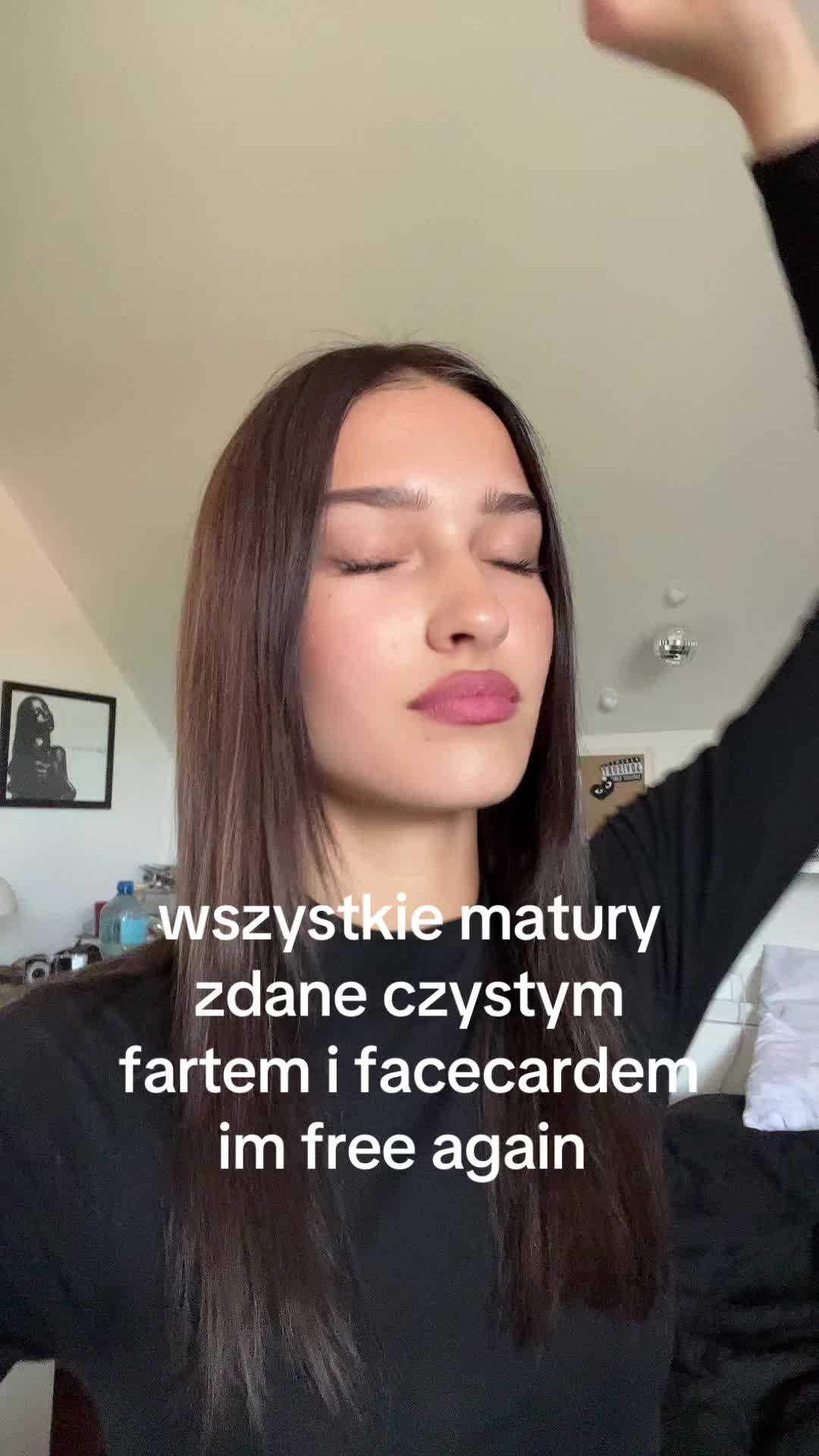 @️