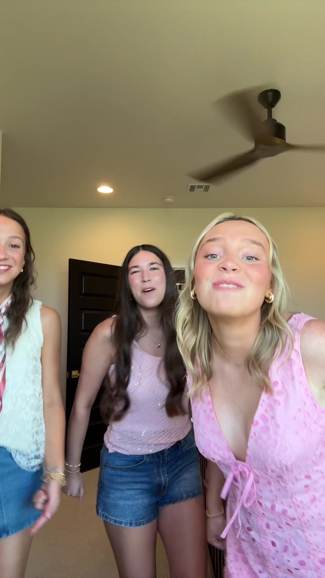 @ella