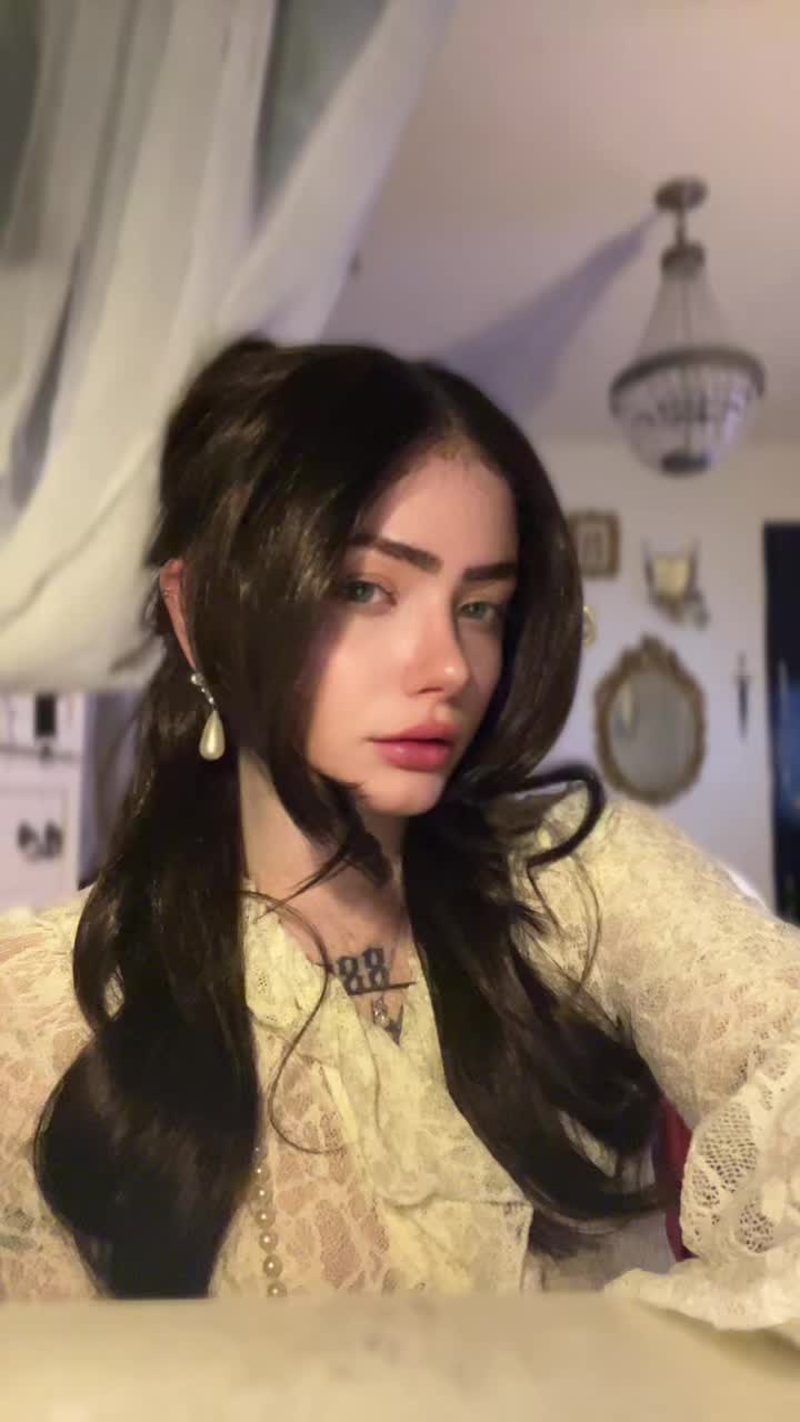 @Y2kbbydoll