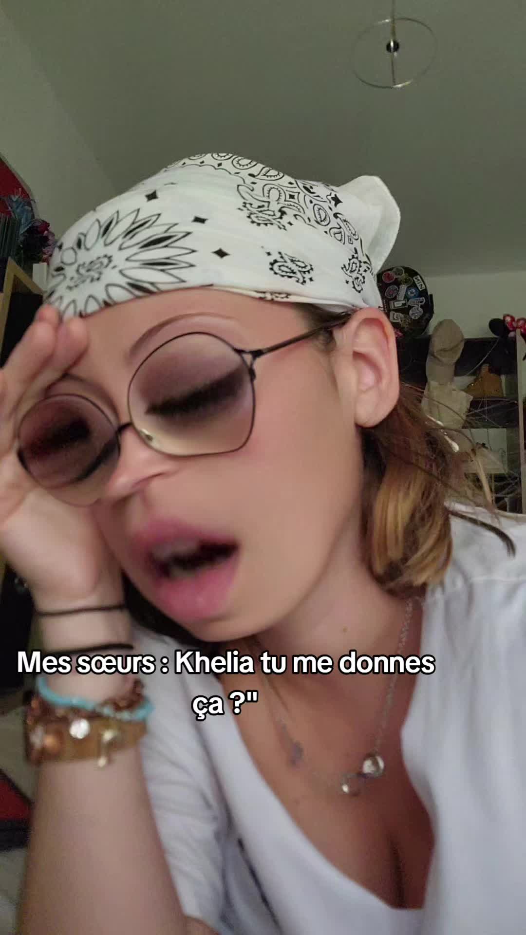 @Kh&eacute;lia &dagger;